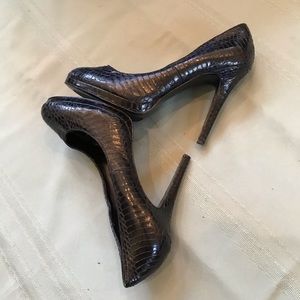 Ralph Lauren black leather snakeskin  pumps